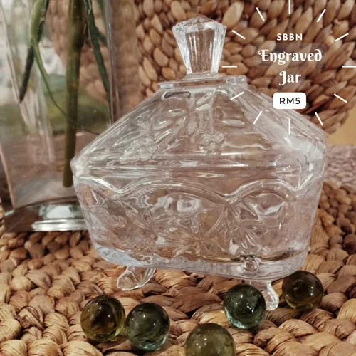 (CYB) Engraved Jar