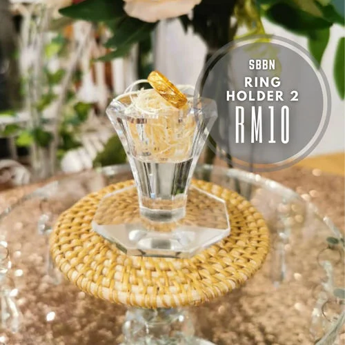(CYB) Ring Holder 2